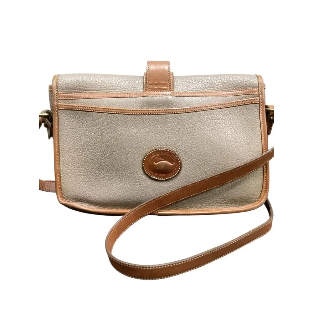 Vintage Dooney &Bourke Crossbody Women’s 1Size Pebbled Leather Flap Oner Closure